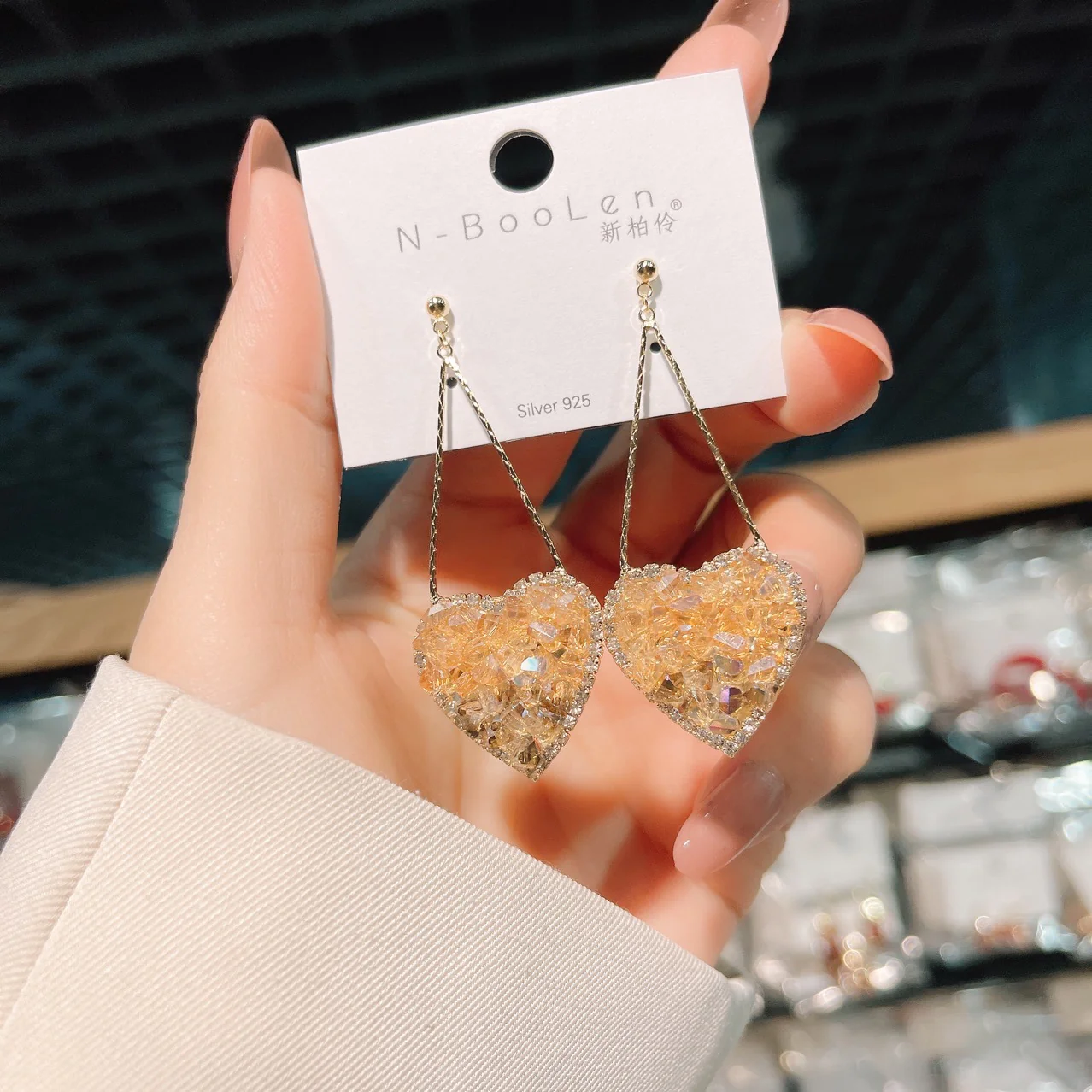 💘Crystal Heart Gradient Earrings - Image 3