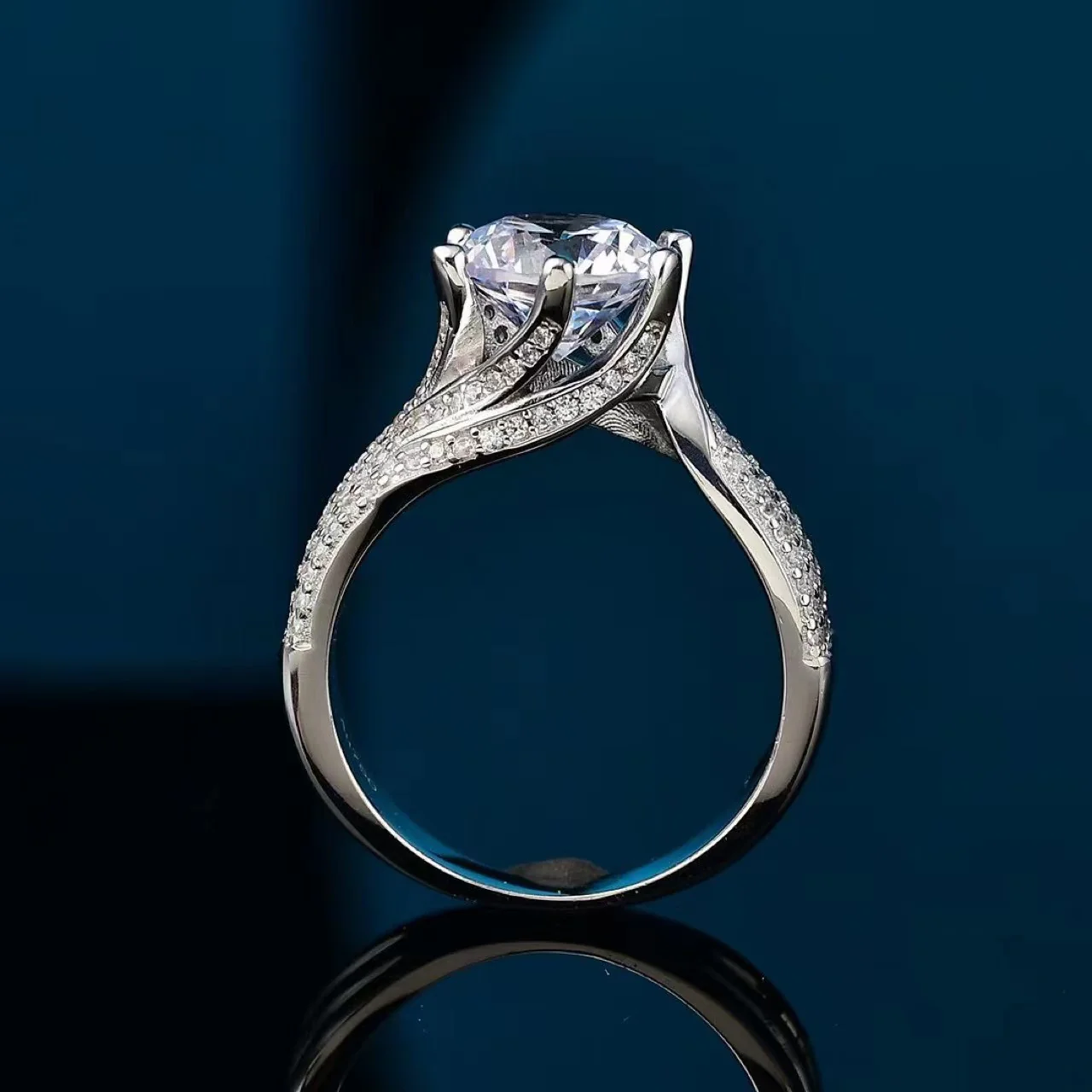 3-Carat Super Sparkling Round Moissanite Ring - Image 6