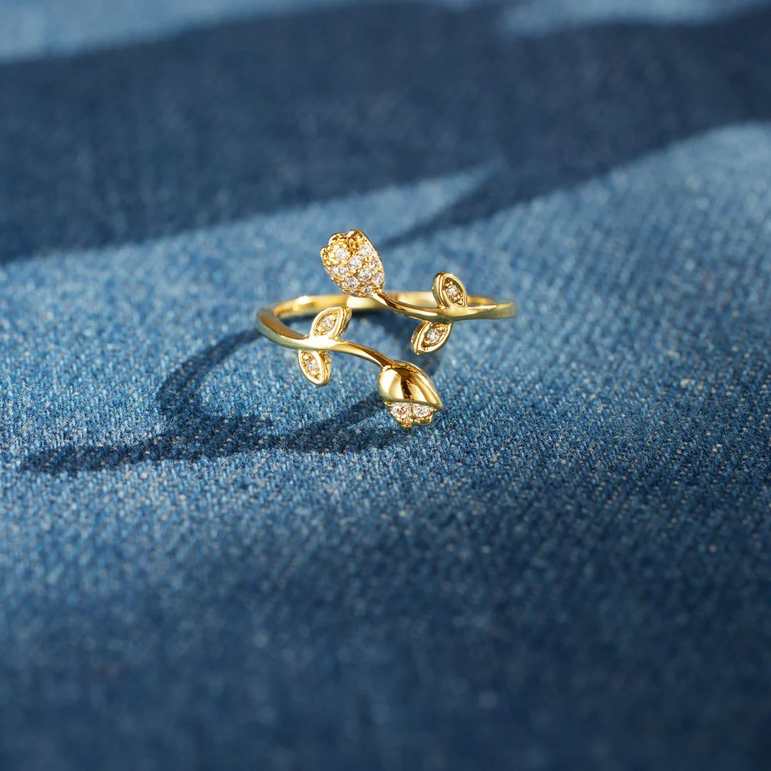 Always Thinking Of You Tulip Flower Ring - Image 4