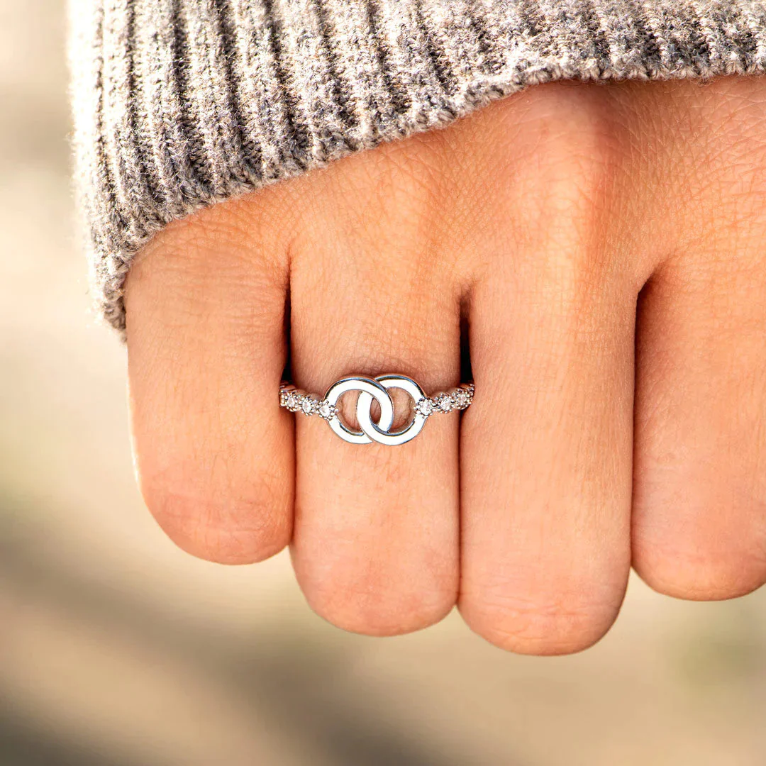 Mother Daughter Bond Matching Pavé Interlocking Ring - Image 2