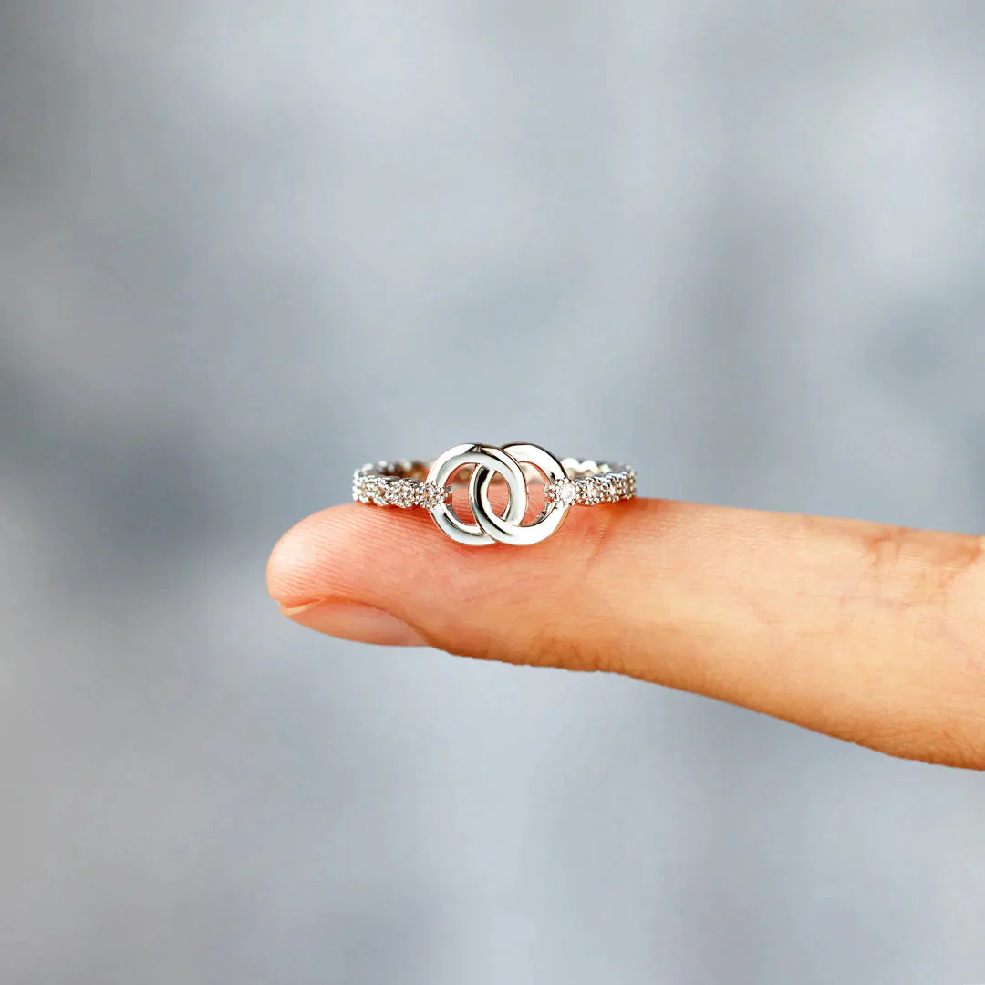 Mother Daughter Bond Matching Pavé Interlocking Ring - Image 5