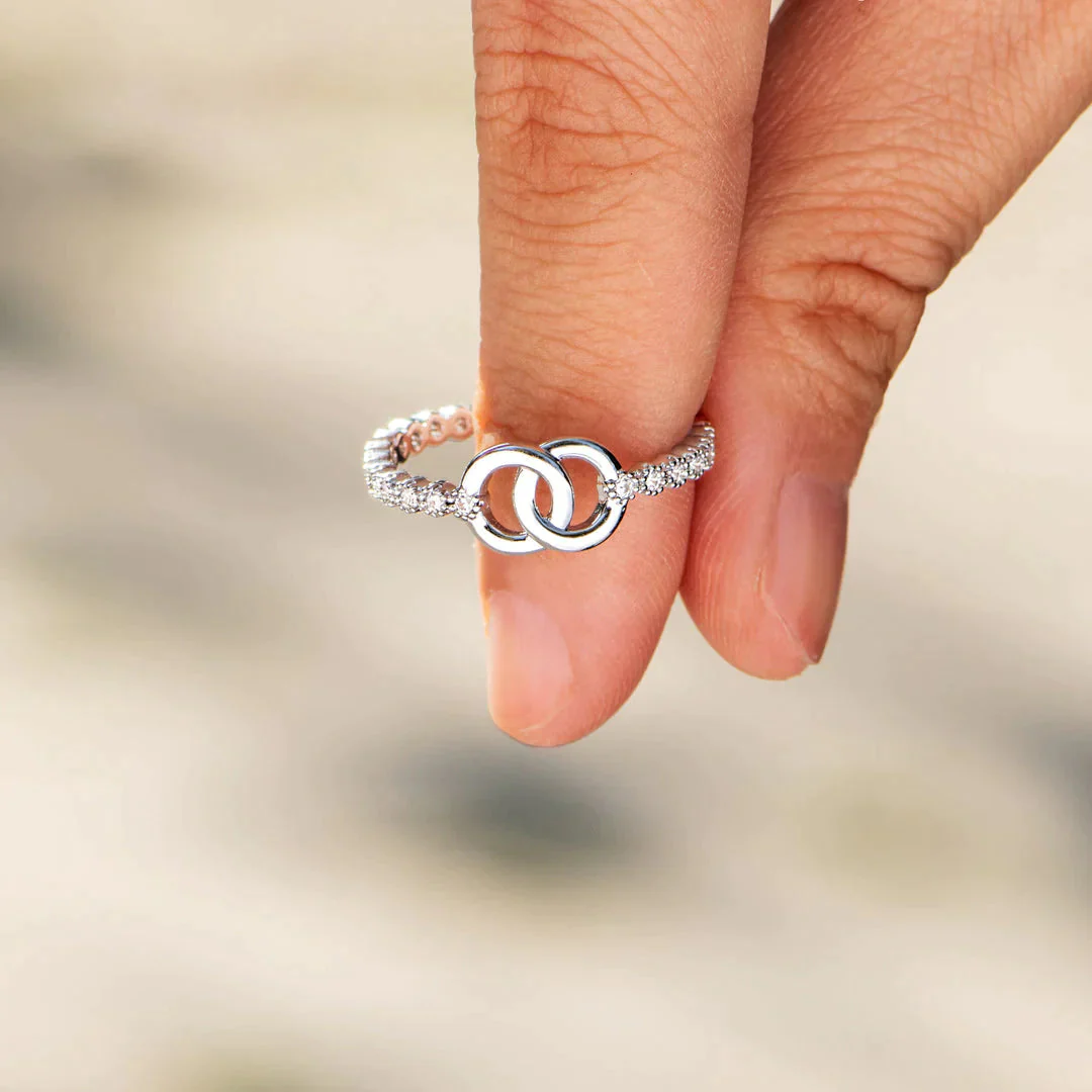 Mother Daughter Bond Matching Pavé Interlocking Ring - Image 7