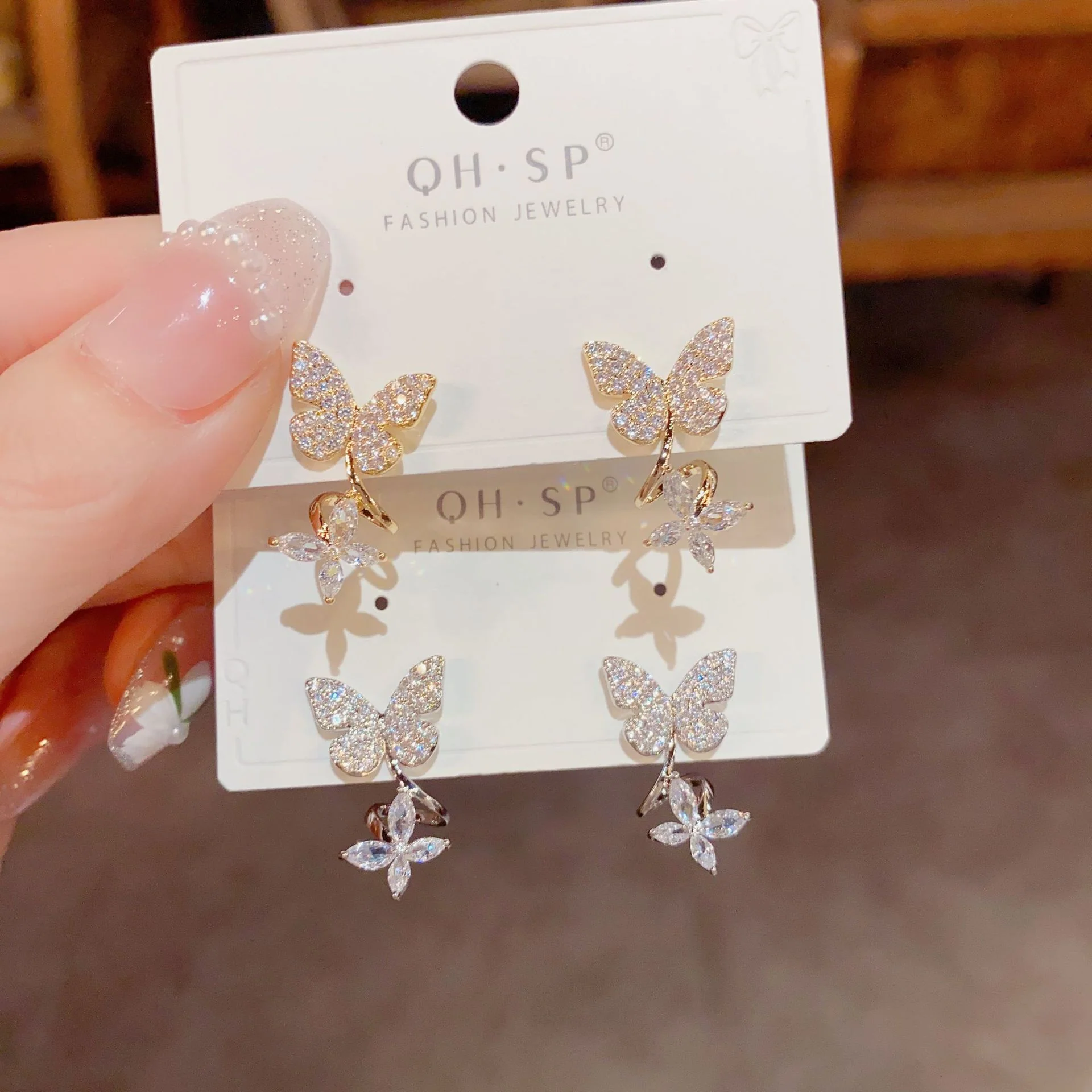 🌸Butterfly Zircon Stud Earrings - Image 3