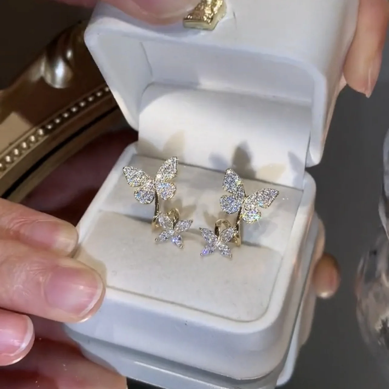 🌸Butterfly Zircon Stud Earrings - Image 5
