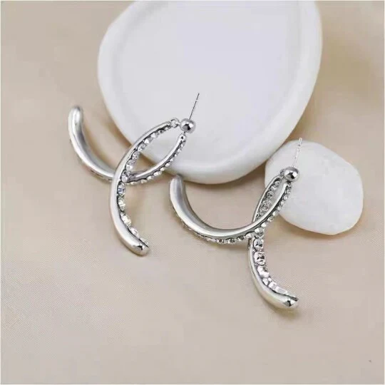 Cross Curved Earrings - Image 4