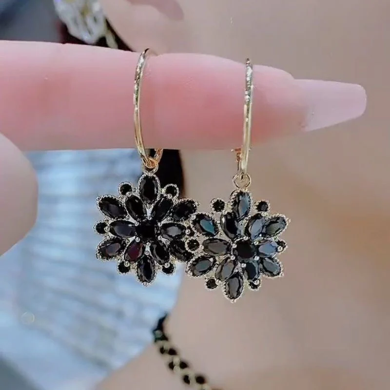 🌸ITALIAN STYLE CRYSTAL LOTUS EARRINGS - Image 4