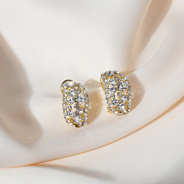 FAUX Diamond Sparkle Earrings - Image 3