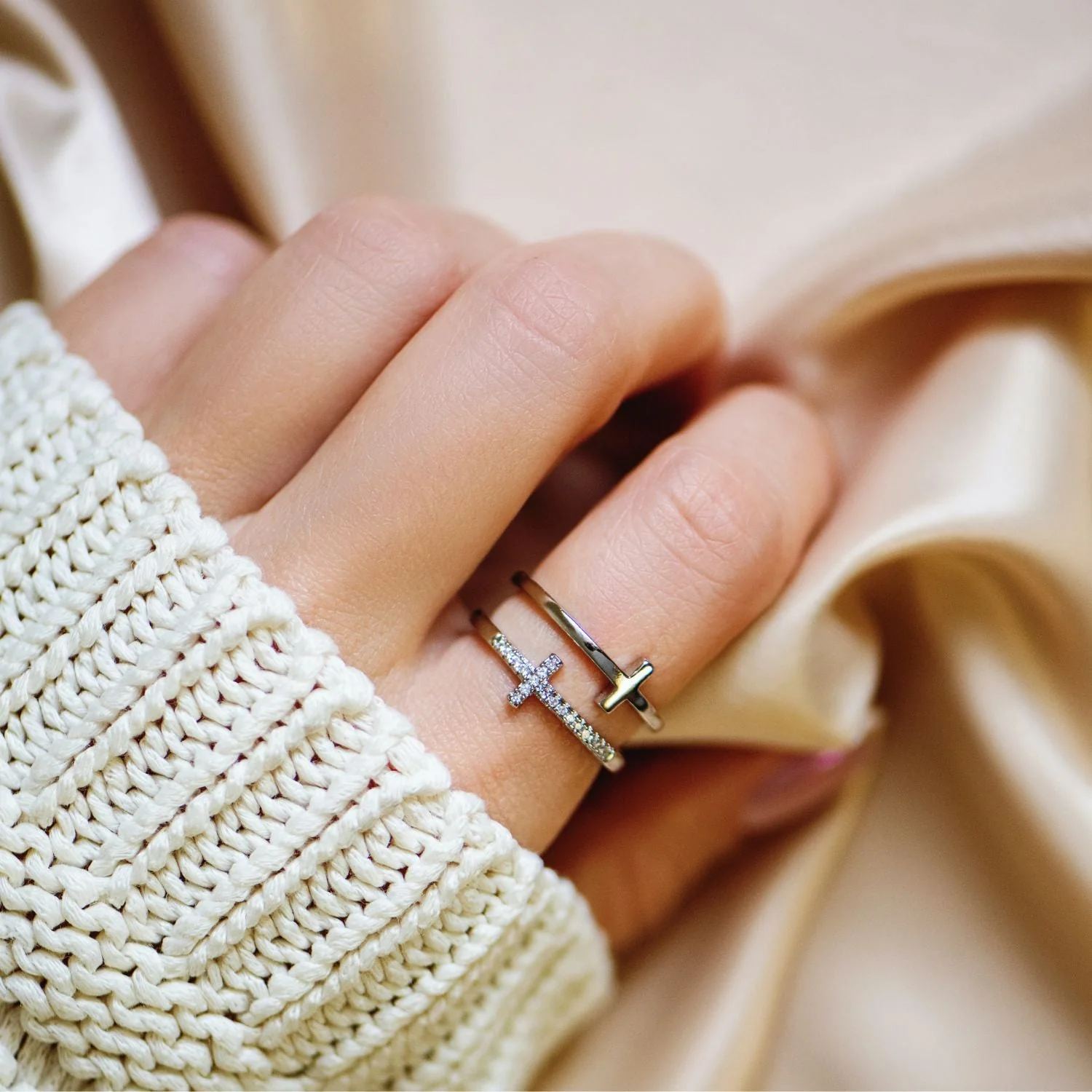 🎁Christmas Sale🎄To My Daughter "Pray Through It" Twin Band Cross Ring - Image 3