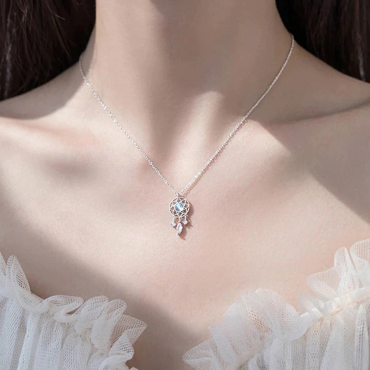 DREAM CATCHER NECKLACE - Image 6
