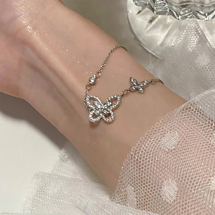 Hot Sale🎁Sparkling Fantasy Butterfly Necklace - Image 4