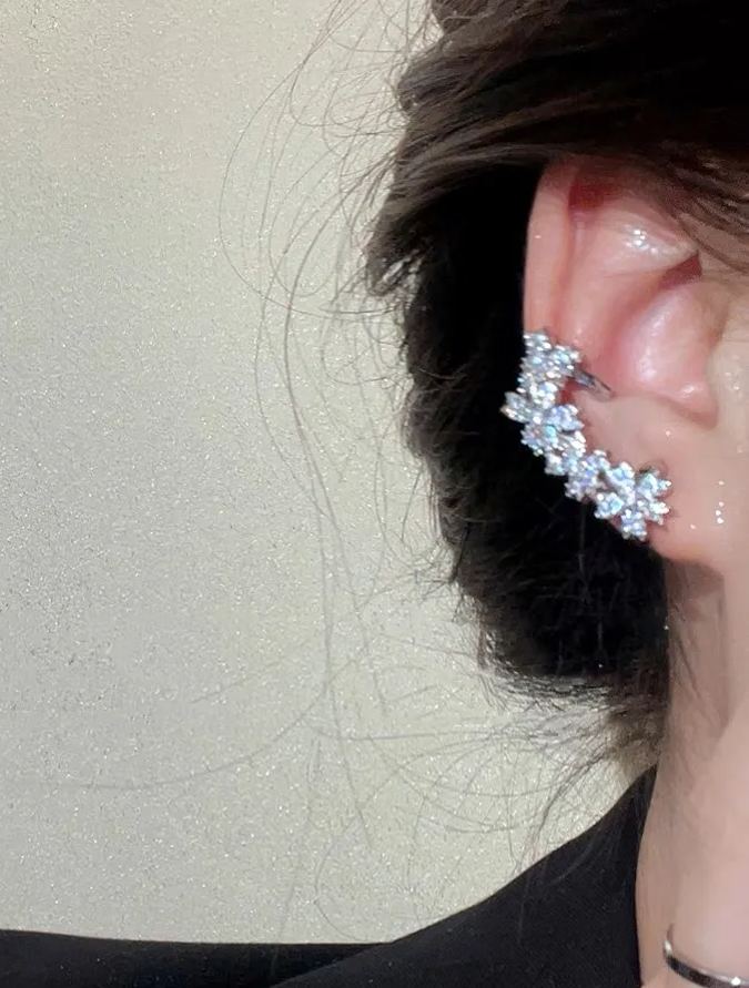 🌸Micro Inlay Process Floral Ear Cuff - Image 4