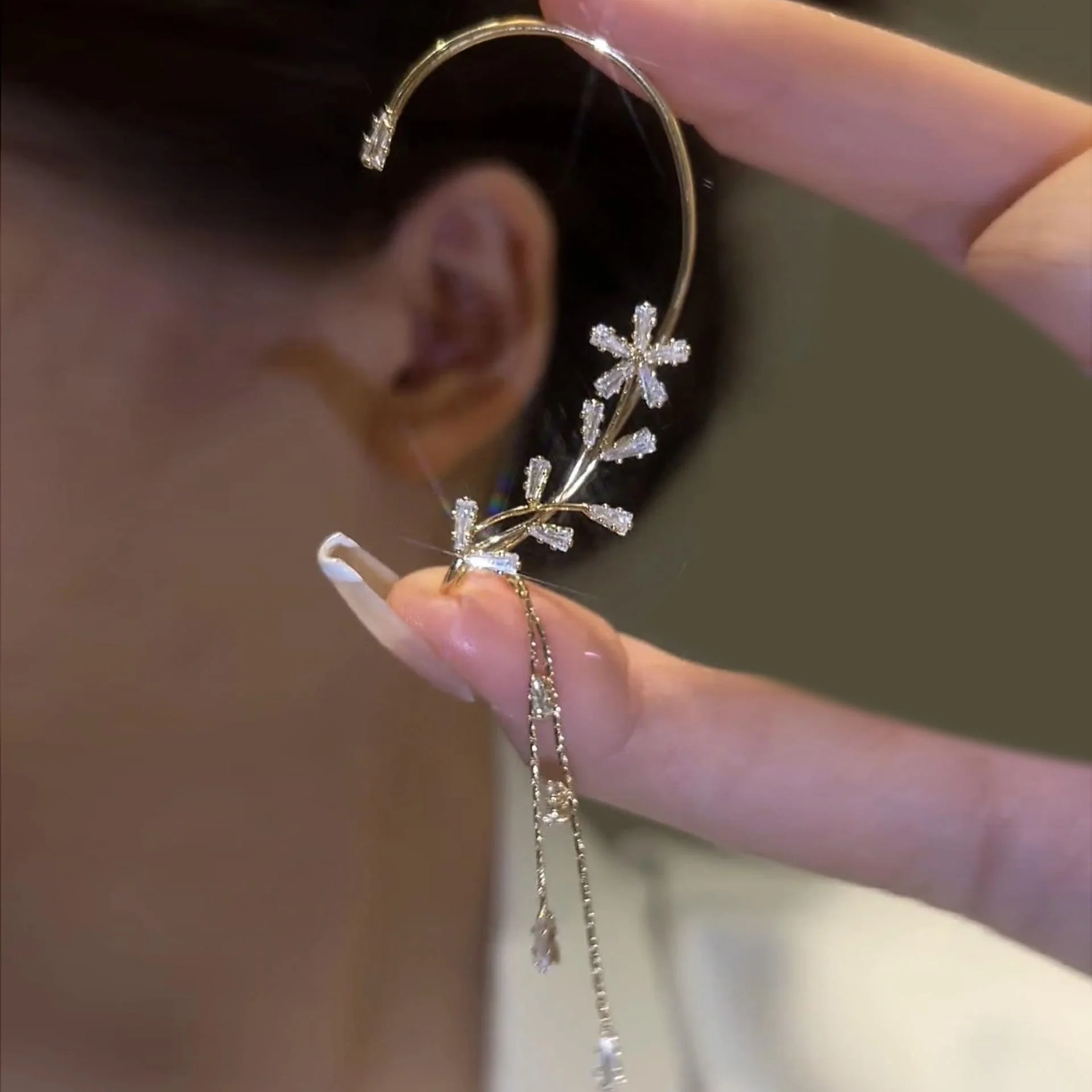 🌸FLOWER TASSEL STYLE ZIRCON EARRINGS