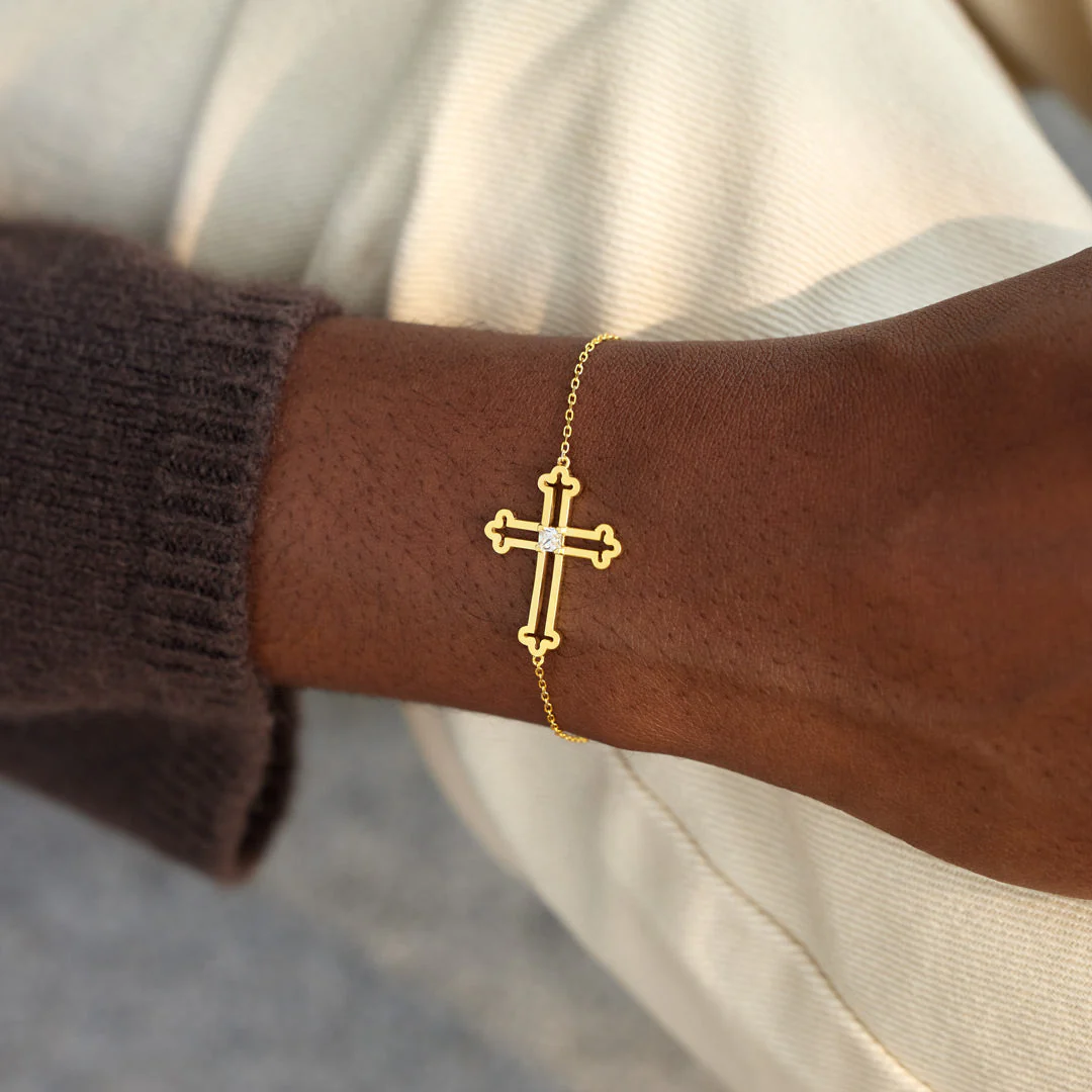 My Small Circle Of Female Friends Hollow Out Cross Bracelet - Image 8