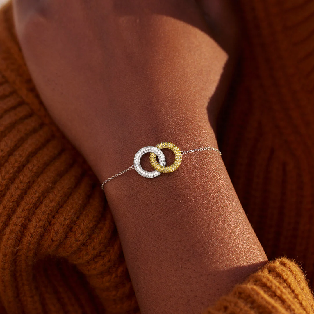 I'd Punch A Bitch For You Gold & Silver Linking Circles Bracelet - Image 5