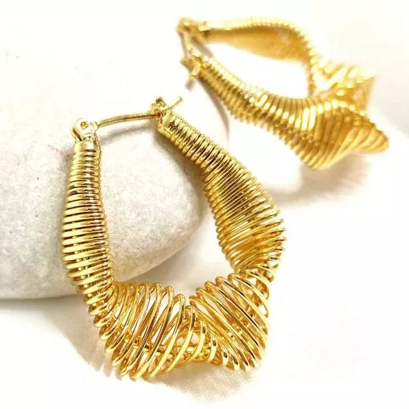 Golden French Style Wavy Earrings - Image 9