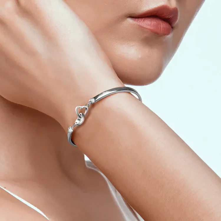 FOR LOVE - INTERLOCKING HEART BRACELET - Image 4
