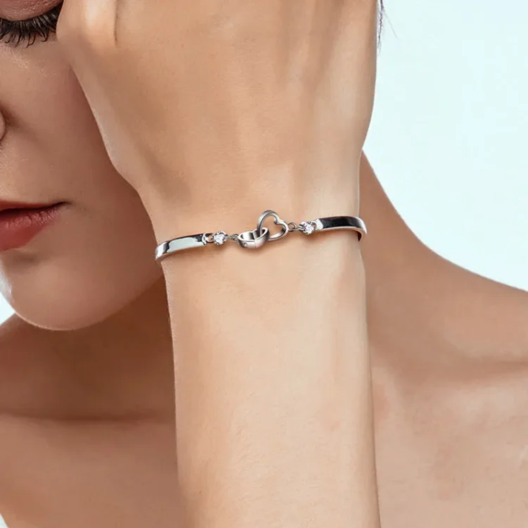 FOR LOVE - INTERLOCKING HEART BRACELET - Image 8