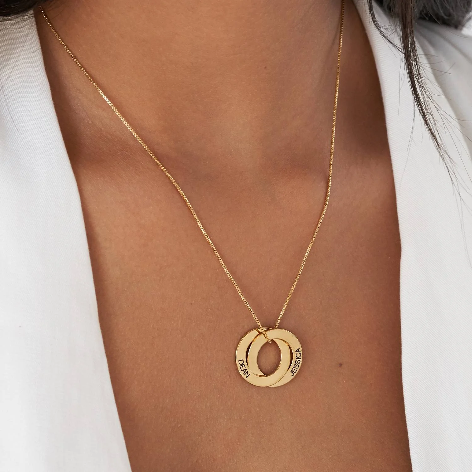 Minimalist Personalized Interlocking Circle Necklace - Image 11