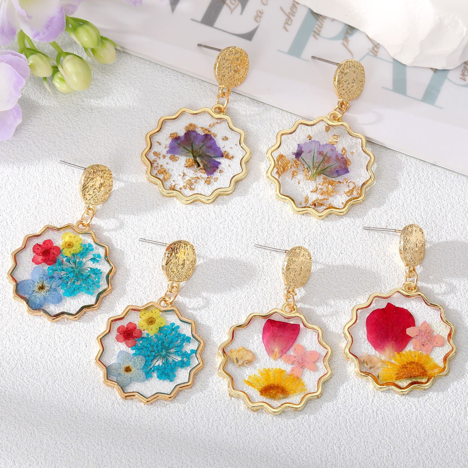 Irregular Sunshine Round Dried Flower Ring - Image 5