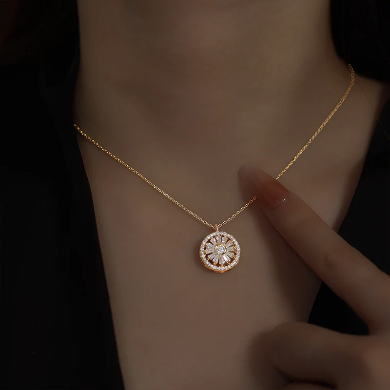 Luxury Crystal Sunflower Fidget Necklace - Image 5