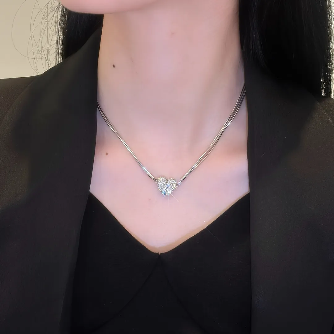 🌸2025 New Sale-Magnetic Love Patchwork Necklace - Image 3