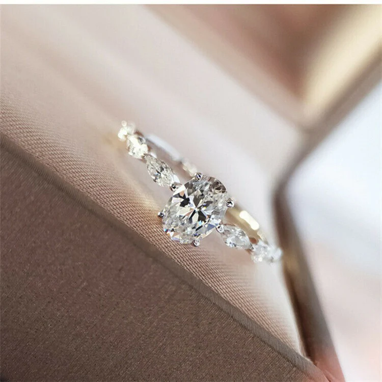 Melody Oval Moissanite Engagement Ring - Image 3