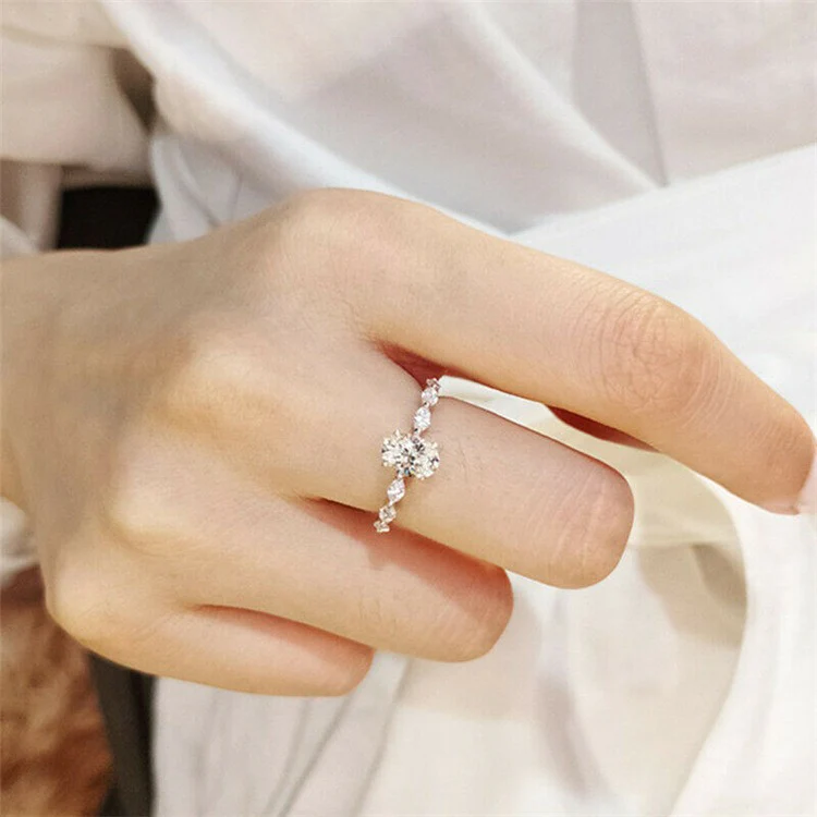 Melody Oval Moissanite Engagement Ring - Image 4