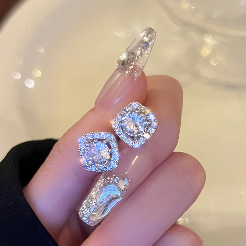 🌸French Style Minimalist Diamond Earrings - Image 4