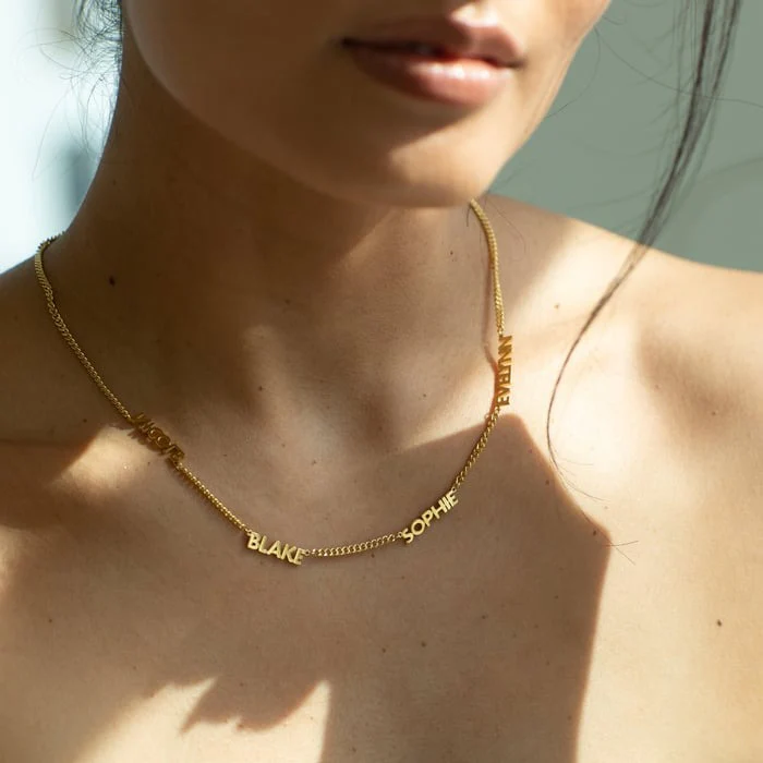 Minimalist Personalized Name Necklace - Image 3
