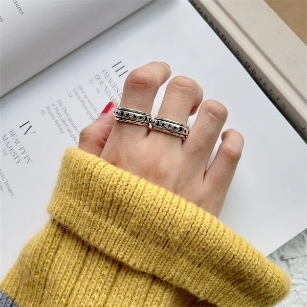 925 Sterling Silver Moon & Stars Spinning Anxiety Ring - Image 3
