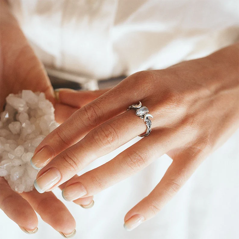 Moonstone Ring“Soma”-SS-Moonstone Jewelry - Image 7