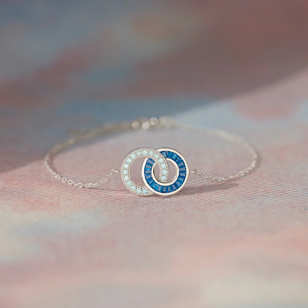 Mother & Son Linking Circles Bracelet - Image 5