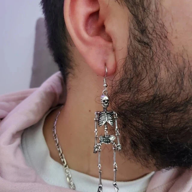 Movable Skeleton Bone Dangle Earrings, Squelette Earrings, Halloween Earrings - Image 5