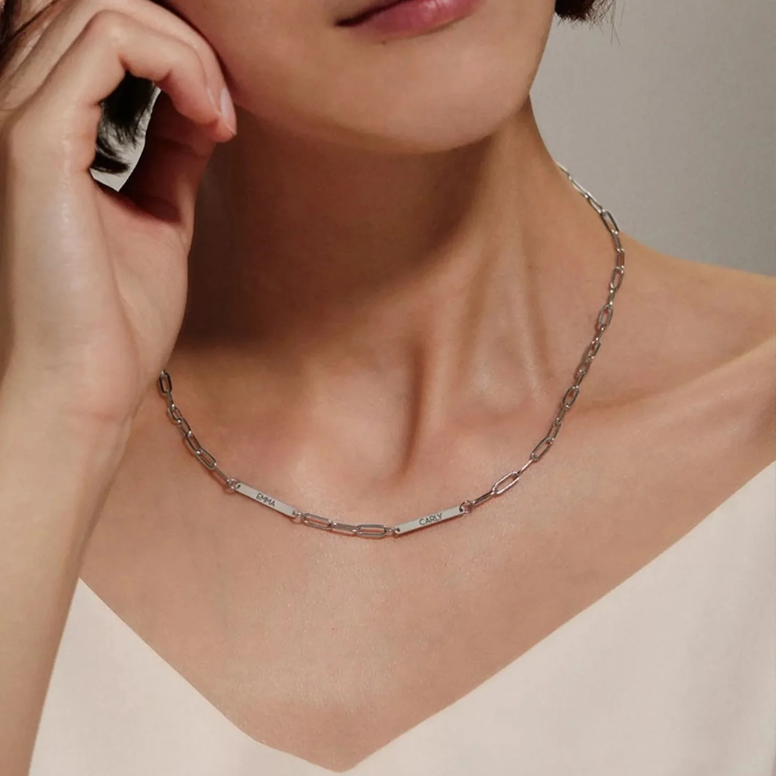 Minimalist Paperclip Personalized Name Necklace - Image 3