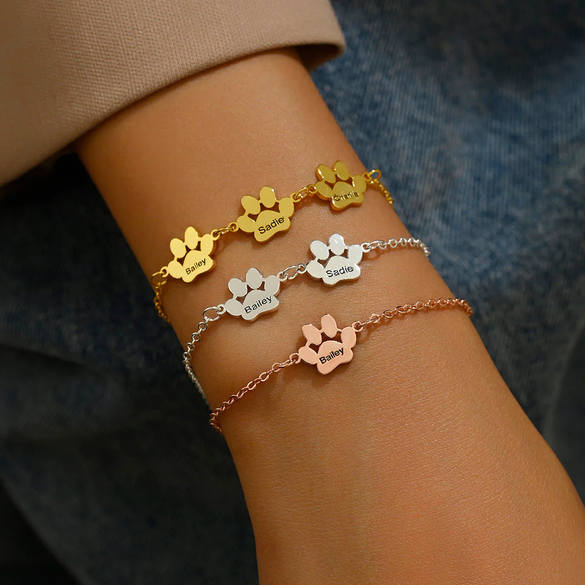 🐾 Custom Engraved Paw Print Bracelet - Image 3