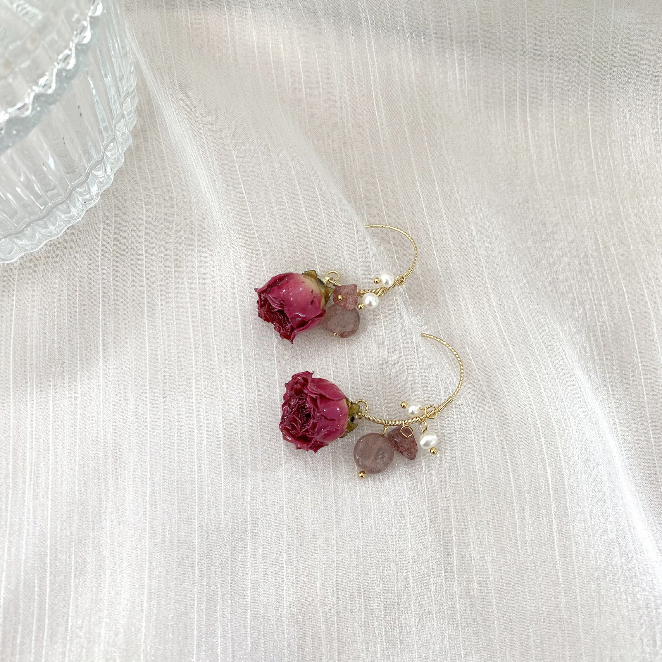 Pearl Dried Rose Flower Earrings - Image 3