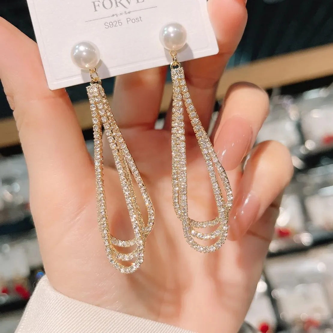 🌸Preal Drop Chain Earrings - Image 4