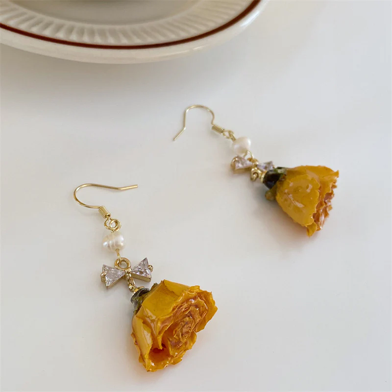 Vintage Rose Dried Flower Earrings - Image 4