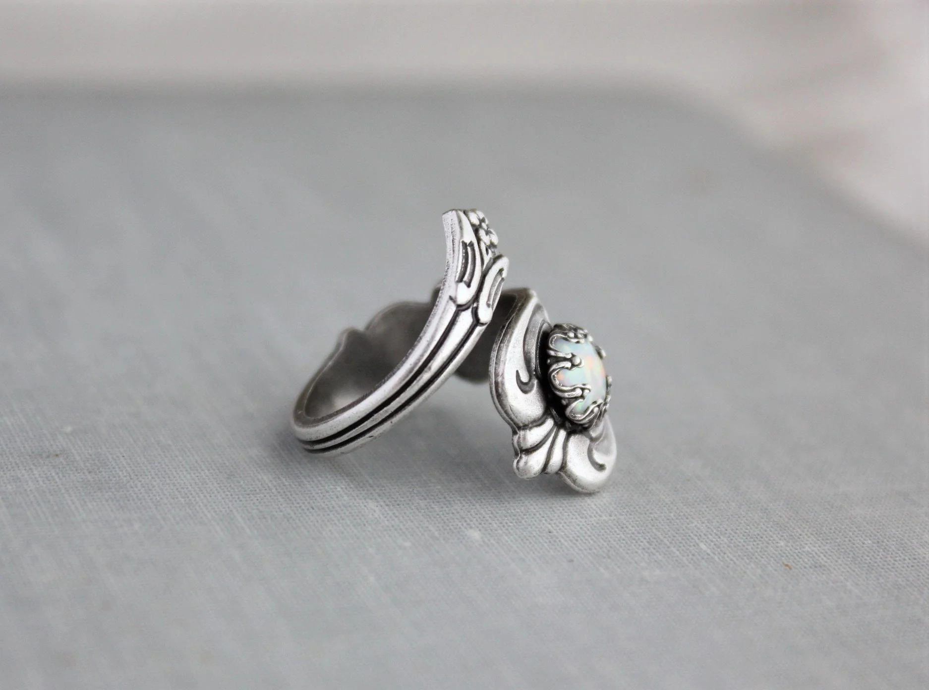 S925 STERLING SILVER WHITE OPAL SPOON RING - Image 8