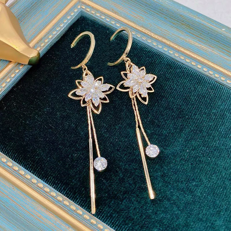 Hot Sale🎁Shiny Lotus Tassel Earrings - Image 3