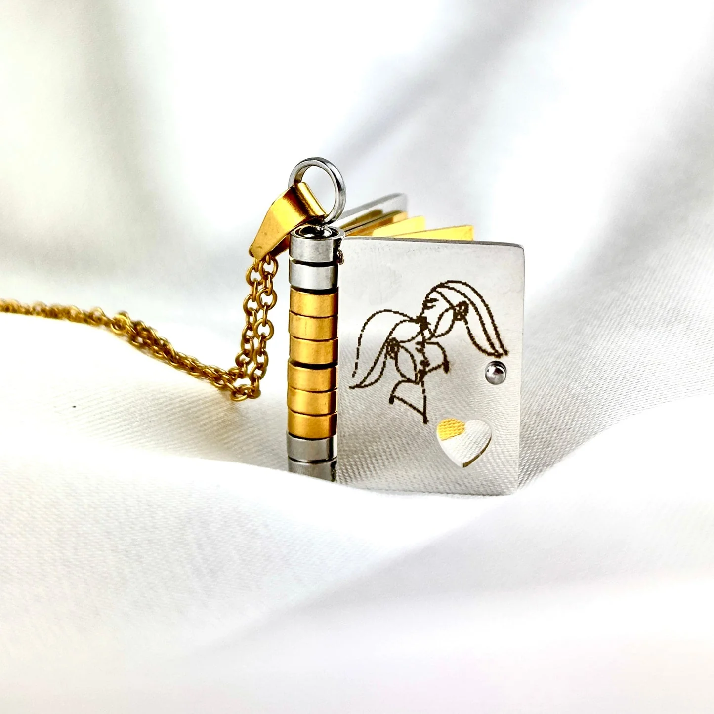 For Sisters- I Love You Sister Book Necklace - Image 2