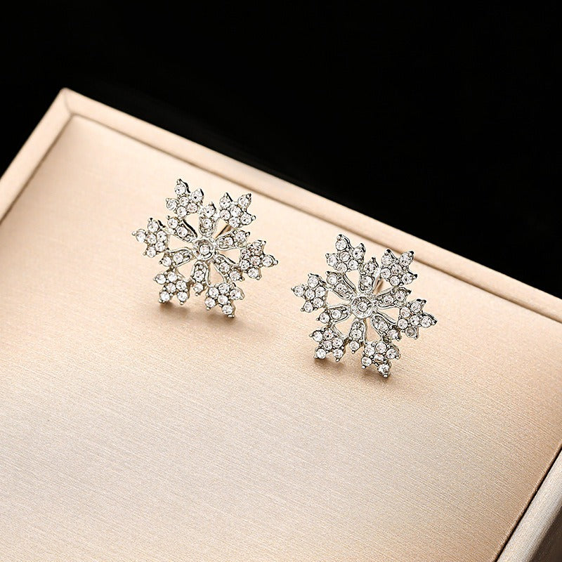 🔥Summer Hot Sale🌊	Diamonds Snowflake Earrings Necklace Set - Image 6