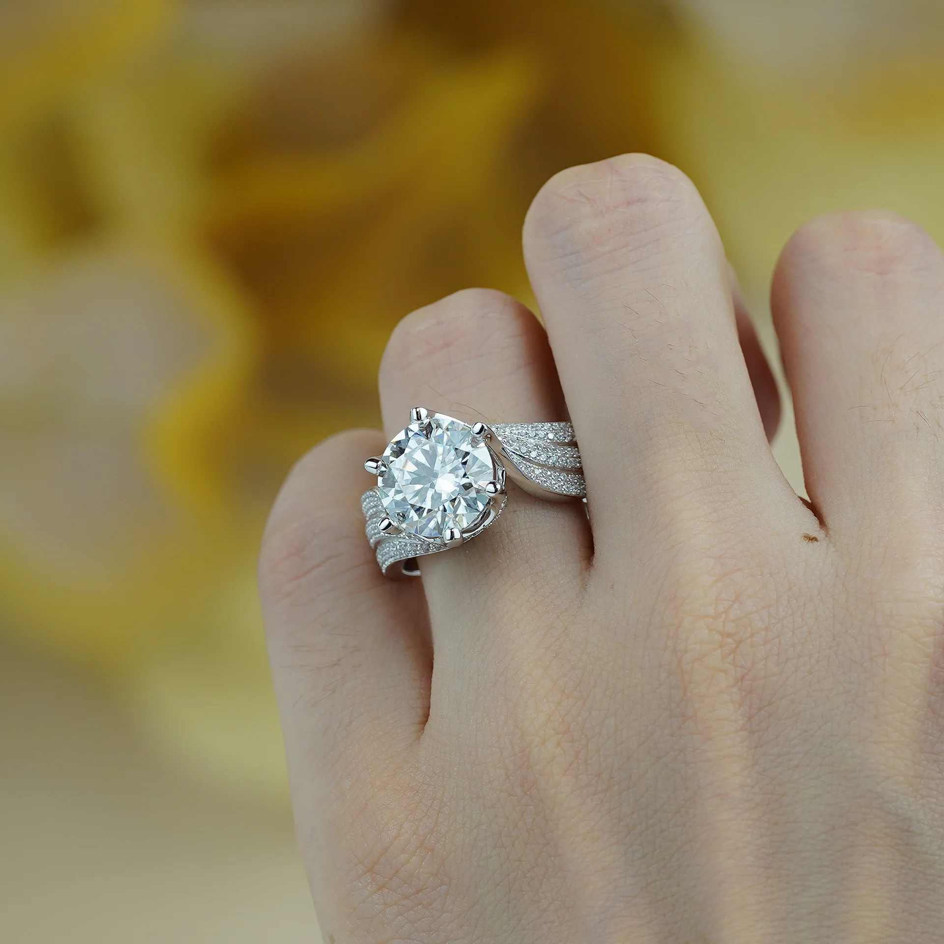 🔥Summer Hot Sale🌊	3 Carat Super Sparkling Moissanite Ring - Image 3