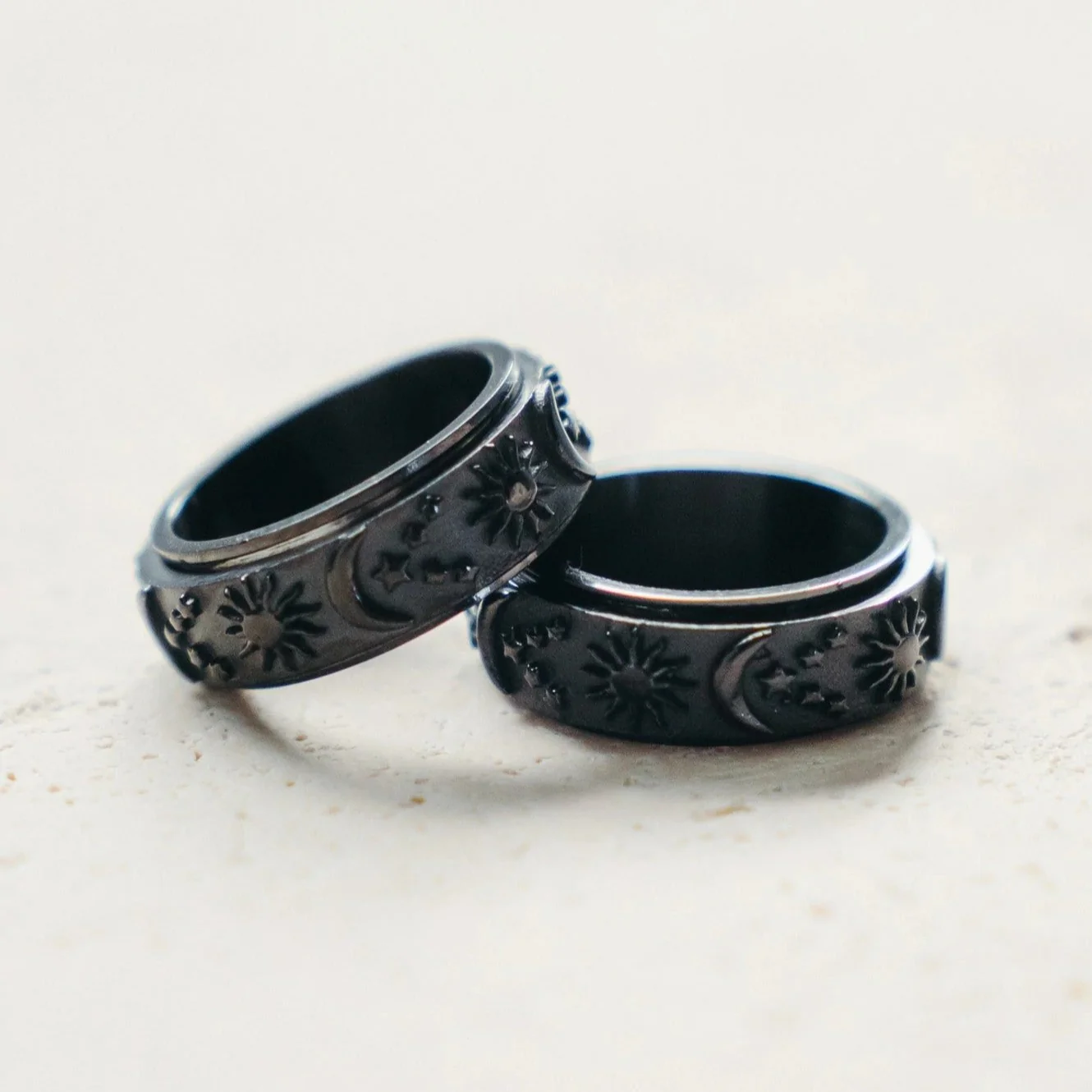 Textured Moon & Stars Spinning Anxiety Ring - Image 3