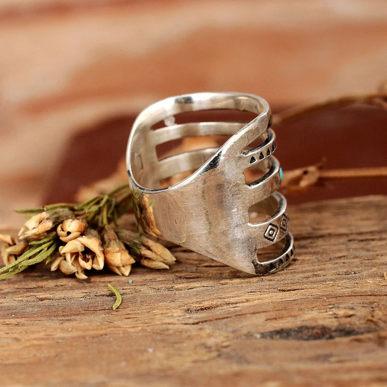 Bohemian Turquoise Engraved Ring - Image 3