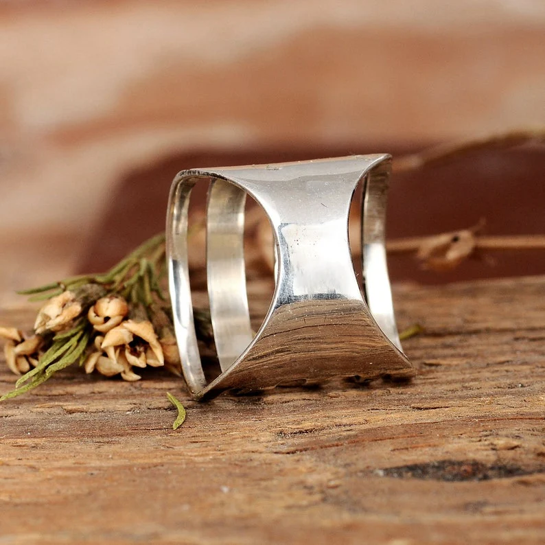 Bohemian Turquoise Engraved Ring - Image 4