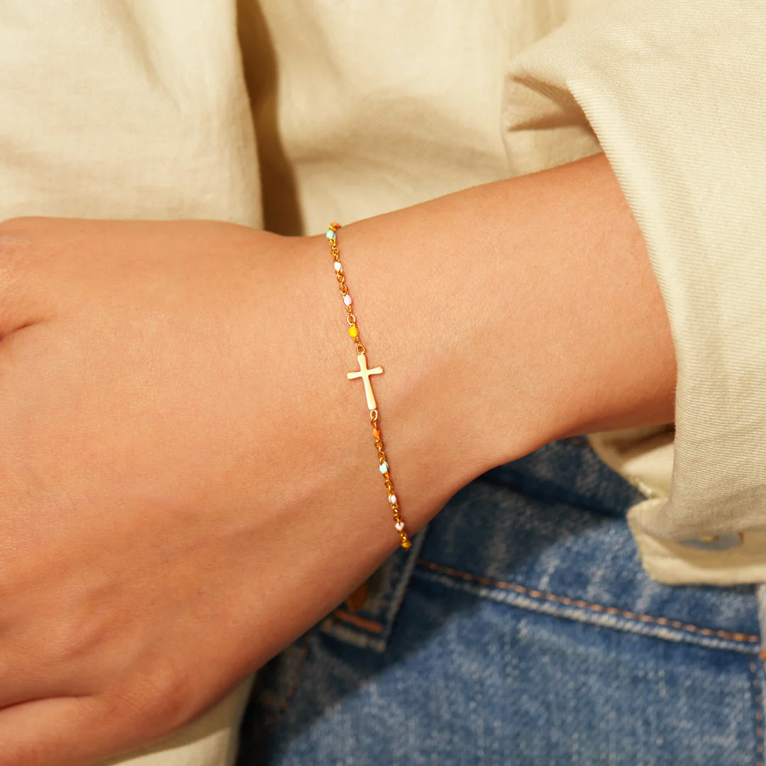 We Never Walk Alone Cross Bracelet - Image 7