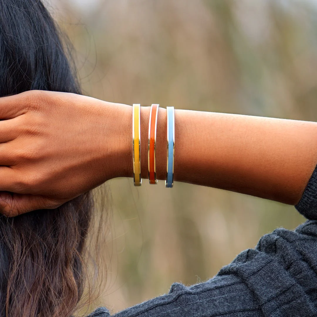 DON'T LET THE HARD DAYS WIN COLOR BANGLE - Image 9