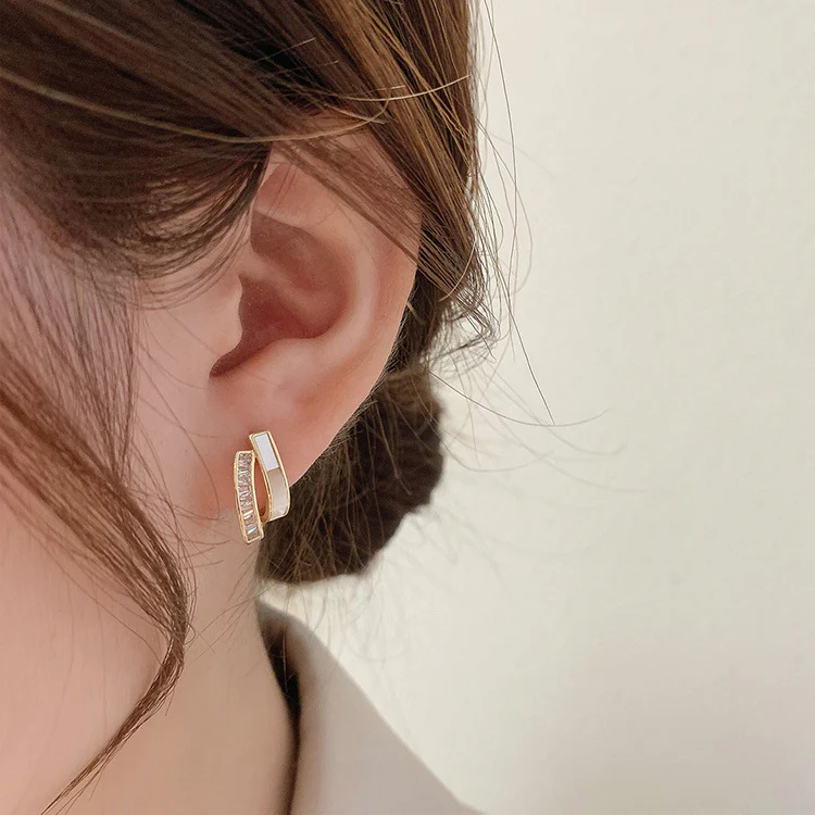 🌸French Style Zircon Shell Earrings - Image 6